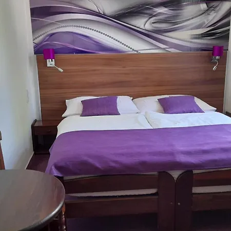 U Bernardyna Гостевой дом 3*